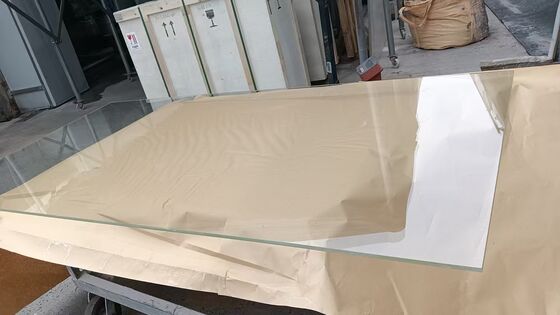 Lead Glass Radiation Protection Lead Glass Providing Density 5.5 Gcm3 High Visible Light Transmission Transparency for Radiation Protection