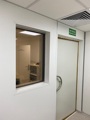 40°C bis 85°C HF-geschütztes Fenster mit Messingnetz und 5mm gehärtetem Glas für die Installation im HF-MRT-Raum