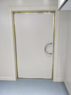 Manuell oder automatisch geöffnetes RF-geschütztes Fenster mit Feuergeschwindigkeit bis zu 90 Minuten und Schutzeffizienz von 100 dB