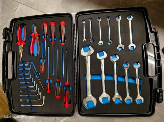 Nicht magnetisches Werkzeugset mit hoher Haltbarkeit, ausgestattet mit Titanwerkzeugen und einem Hartplastikkoffer, der die Sicherheit in magnetempfindlichen Bereichen gewährleistet